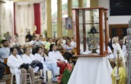 Ciudad Guayana eleva su gratitud a los nuevos santos en misa histórica con reliquias de José Gregorio Hernández