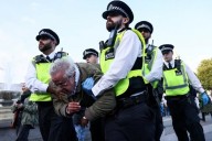 Una nueva protesta contra la ilegalización de Palestine Action se salda con 442 detenidos en Londres