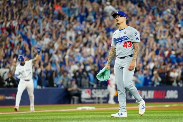 Blue Jays erupt against Dodgers’ bullpen, win World Series opener