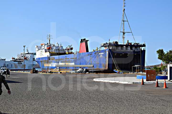 Localizan buque con 28 menores de edad abandonados. Salieron de La Paz rumbo a Topolobampo