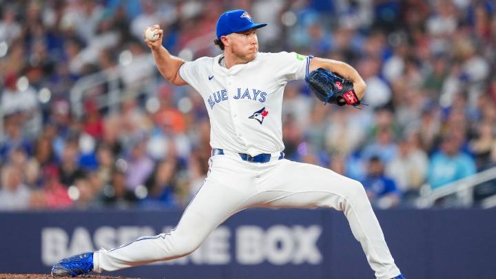 Astros sign RHP Nate Pearson to 1-year deal, source confirms