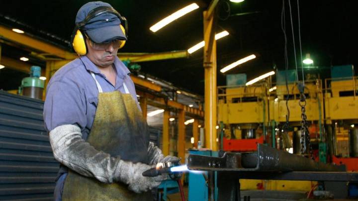 Pymes alertan una recesión y plantean estrategias para afrontarla