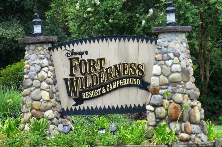 Man dies at Disney World 1 week after woman's apparent suicide
