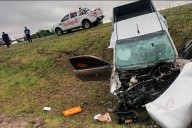 Dos heridos de gravedad tras despiste de una camioneta sobre Ruta 12