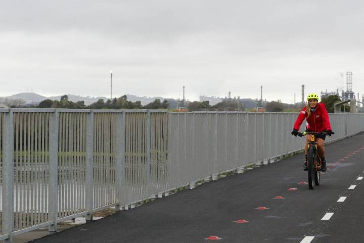 Usuarios evalúan los 7,7 kilómetros de extensión de la ciclovía del Puente Industrial
