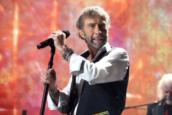 Singer for legendary rock band says they will likely perform at Hall of Fame induction