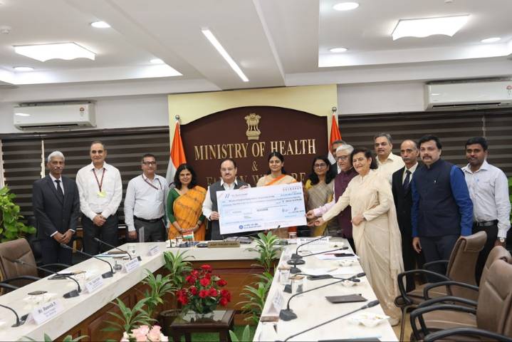 HLL Lifecare Pays Record ₹69.53 Crore Dividend to Government for FY 2024