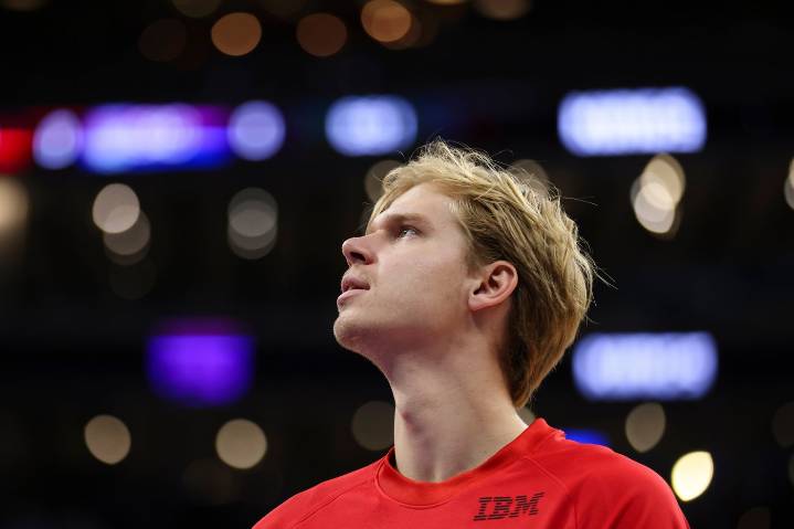 Mogbo helps Raptors finish rally with 107