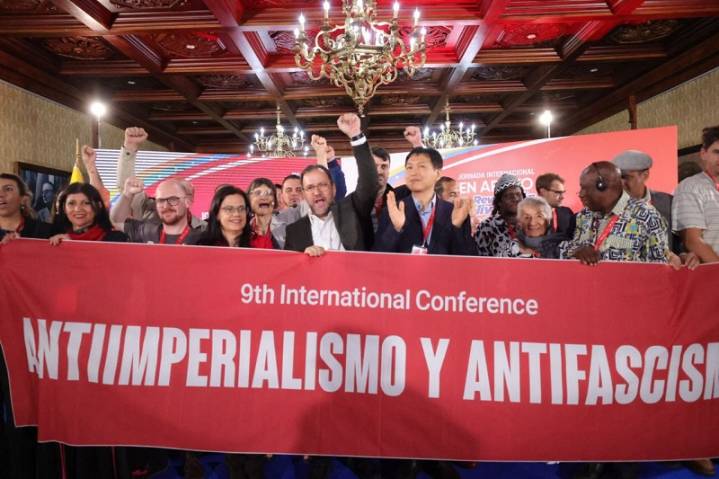 Canciller Gil: Soberanía venezolana se defiende desde las calles
