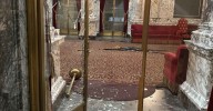 Hammer-wielding vandal damages WA Capitol in late