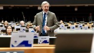 Azcón: "Reducir la burocracia y generar energía limpia es clave para atraer empresas tecnológicas"