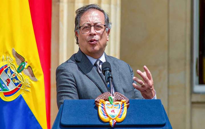 Petro: ‘La traición se enfrenta con traición’ tras destitución de Dina Boluarte