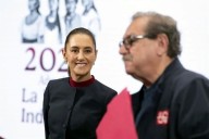 Polemizan Sheinbaum y Taibo por libros de mujeres