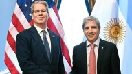 Qué es el swap con que EEUU rescata del naufragio financiero a Milei y Caputo
