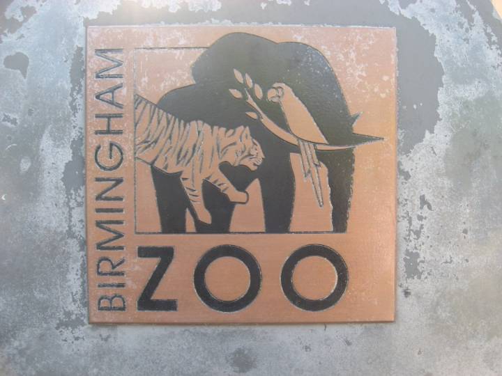'Glow Wild' returning to the Birmingham Zoo