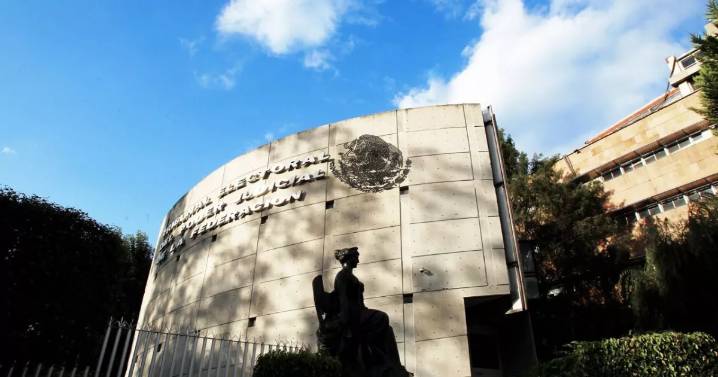 TEPJF cierra el caso de los acordeones y perdona multas a ministros