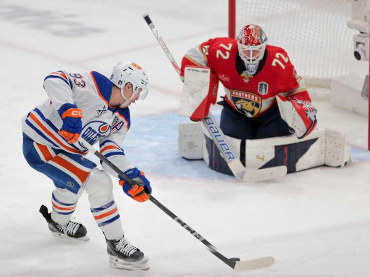 How to watch NHL games: Live stream the 2025