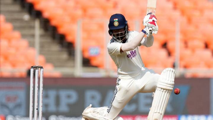 Day 2 Live: Focus on KL Rahul as India dominate visitors