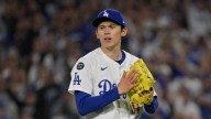 Dave Roberts ‘trusts’ Roki Sasaki in high-leverage playoff moments