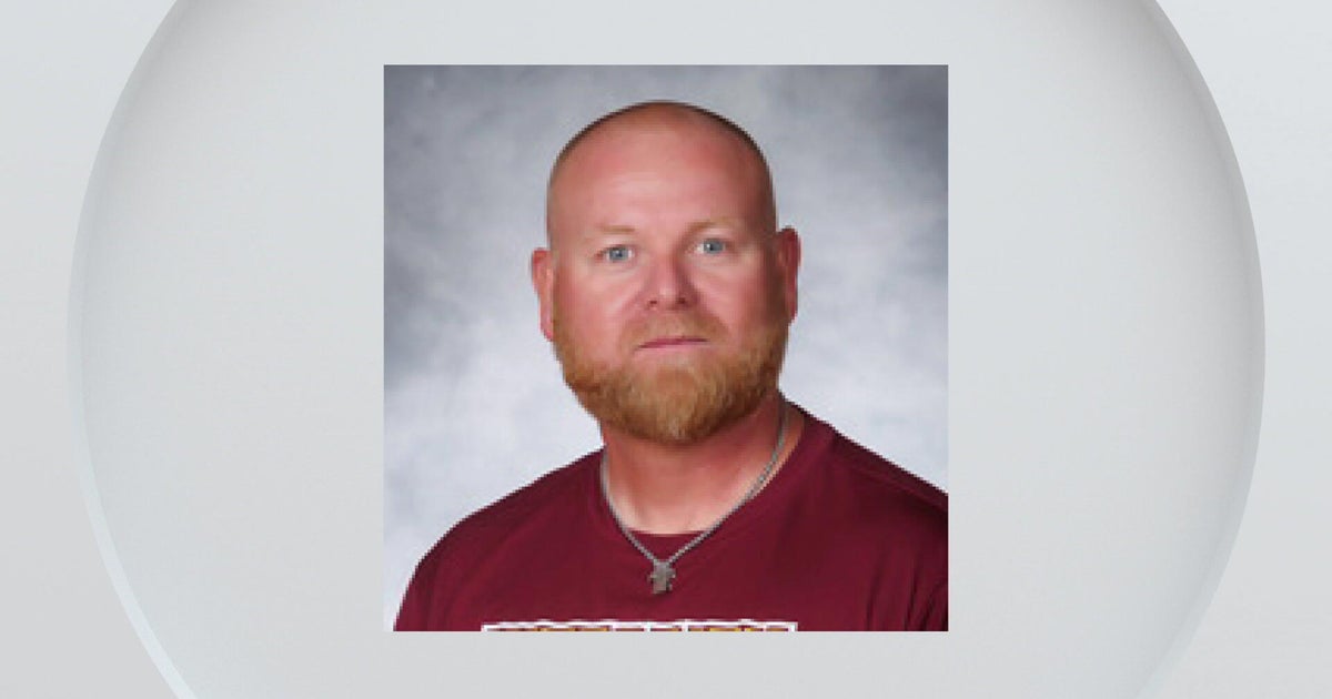 North Texas baseball coach on leave following alleged "inappropriate communications" with student