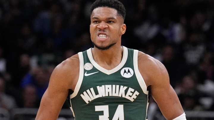 Bucks at Raptors odds, picks and predictions