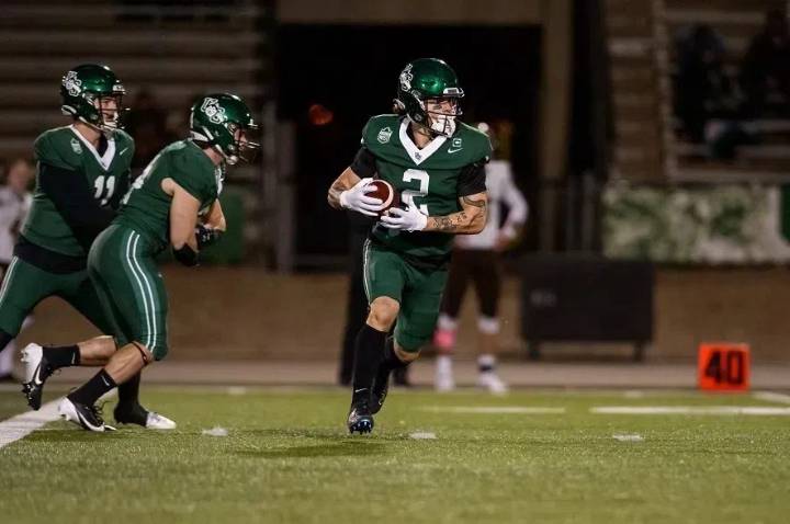 Huskies and Rams wrap up season in first and second place