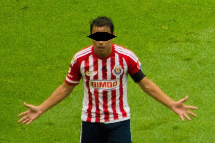 Omar Bravo, goleador de Chivas, detenido por presunto abuso sexual infantil