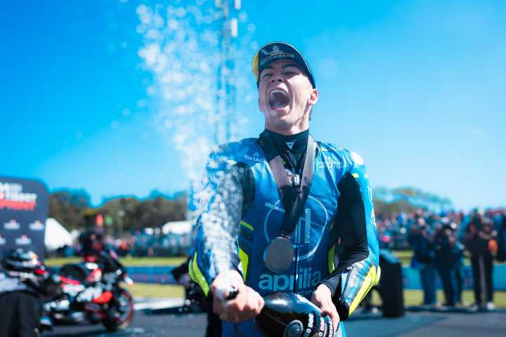 Bezzecchi gana la carrera sprint de Australia de MotoGP