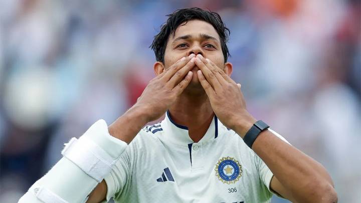 Jaiswal’s unbeaten 173 propels India to 318/2 on Day 1 of Delhi Test