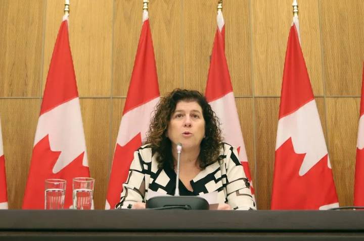 CRA must fix human responses before pursuing AI, experts say