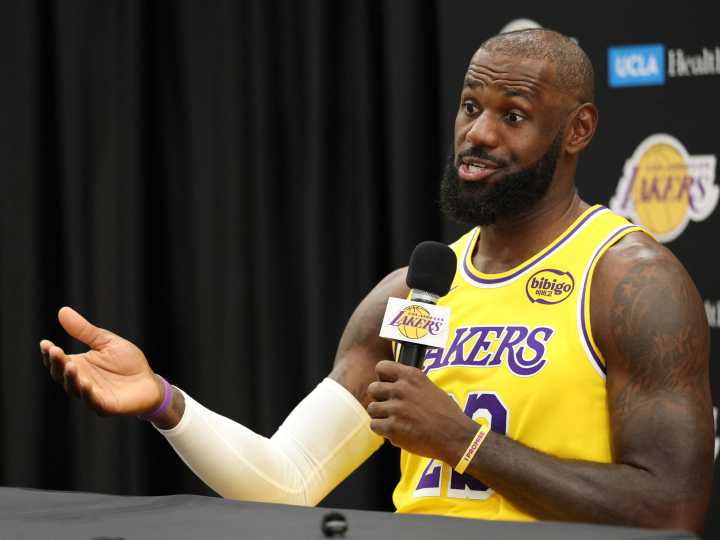 LeBron James retiring? Cryptic social media post teases major announcement