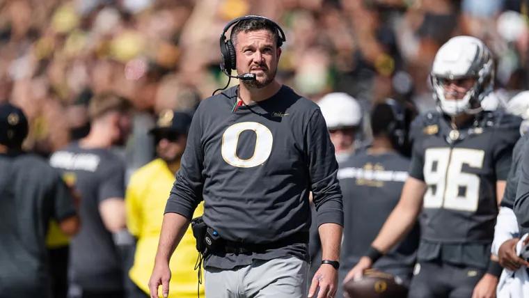 Dan Lanning not looking to leave Oregon, but now would be the perfect time
