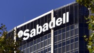 El Sabadell agradece el respaldo de sus accionistas y asegura que ambas entidades "generan más valor" por separado