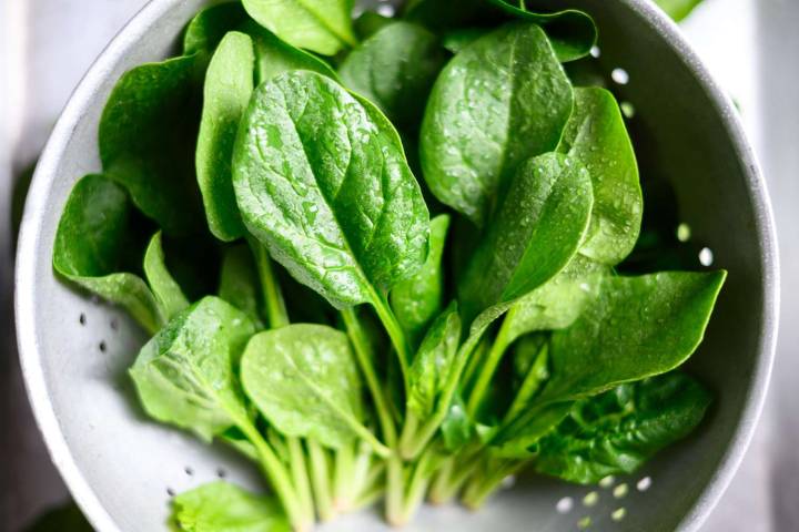 What Happens to Your Iron Levels When You Eat Spinach Regularly