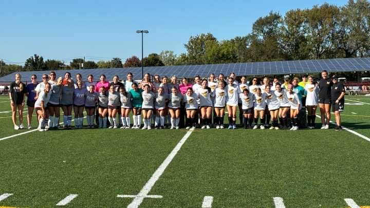 Northampton field hockey scores 3 in 4th quarter to pull away from Freedom