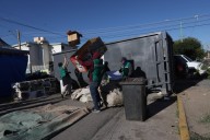 Limpian los alrededores de la parroquia San Judas Tadeo