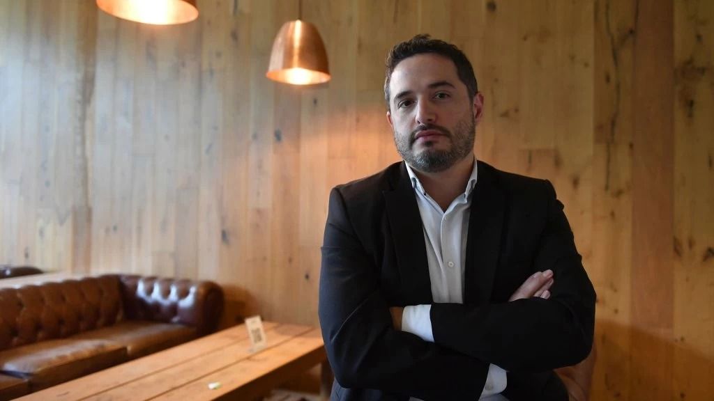 Ramiro Castiñeira en Fenix: “Los dos rumbos están muy claros, el peronismo propone socialismo y Milei capitalismo"