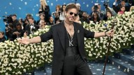 Shah Rukh Khan Becomes A Billionaire With Staggering Rs 12,490 Crore Net Worth, Joins Top