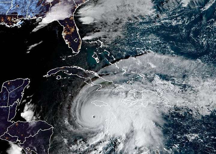 Las poderosas ráfagas de Melissa superan las 200+ mph. Esto es lo que obligó a hacer a los aviones de la NOAA