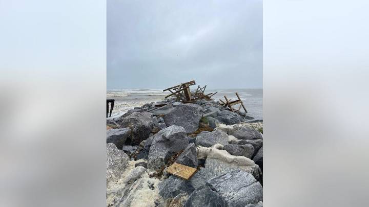 Double red-flag issued along Volusia coast due to hazardous conditions