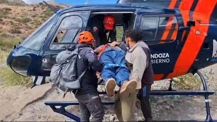 Rescataron en helicóptero a un hombre tras caer de un caballo en Potrerillos y ser aplastado