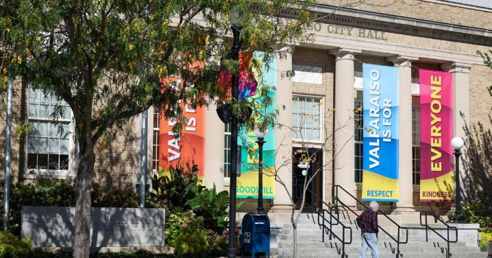 Over author's objections, amended redistricting committee ordinance passes in Valpo