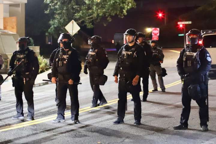 Feds plan ‘full investigation’ into Portland police after arrest of conservative journalist