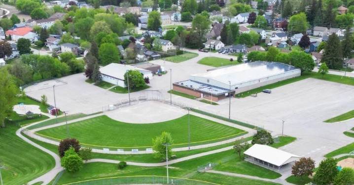 Broad options still being considered for Wellesley arena