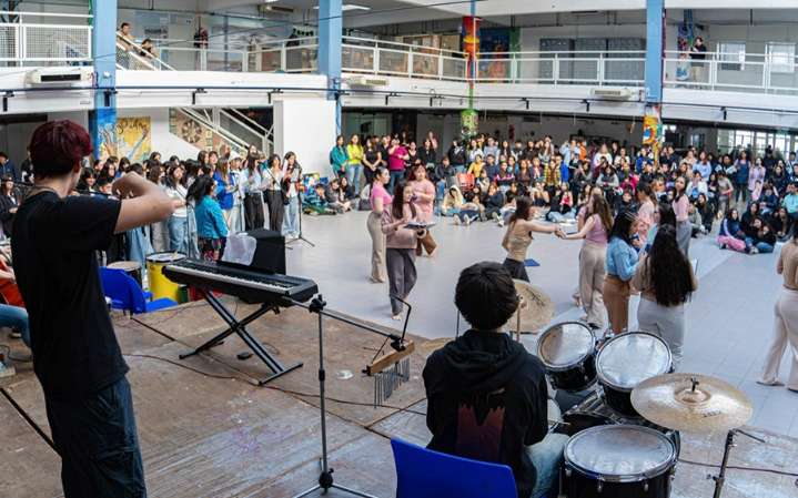 Muestra cultural “Las lenguas están vivas en vos”