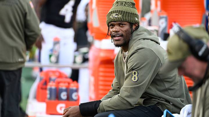 Ravens’ John Harbaugh reveals truth behind weird Lamar Jackson injury mix