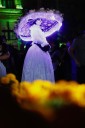 Cronos, ópera prima de Guillermo del Toro, estrena megaofrenda en el Zócalo
