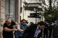 San Lorenzo: Moretti intentó reasumir la presidencia y terminó escoltado por la policía