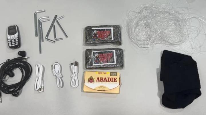 Detenido un hombre por introducir drogas y móviles con un dron en la cárcel Brians 1