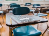 ZWAAGSTRA: Smith gov't should end teacher strike, but not with money